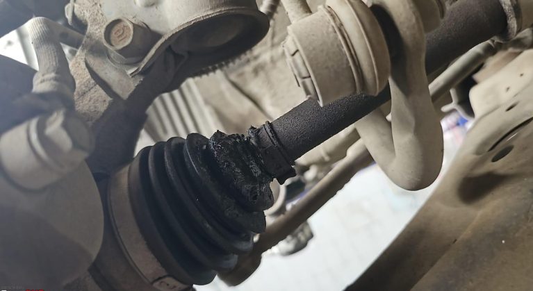 خرابی پلوس خودرو